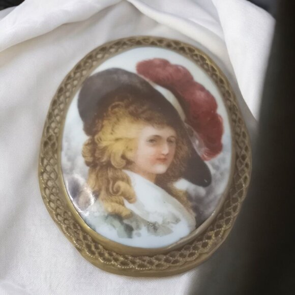 Unknown Jewelry - Antique Porcelain  French Rococo Style Woman Portrait Brooch